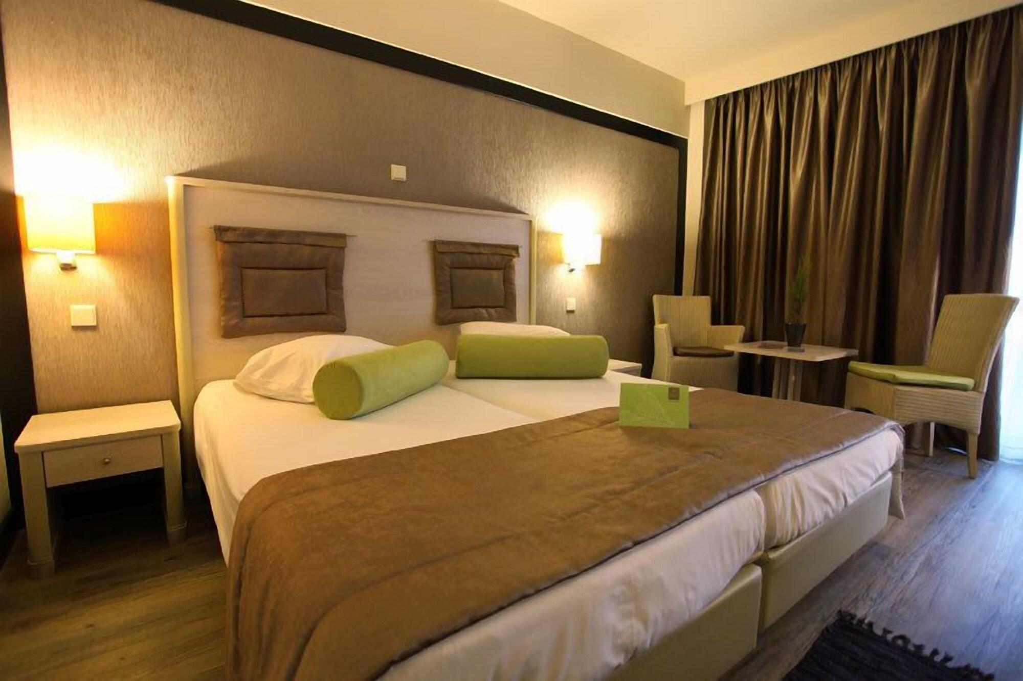 Hotel Dion Palace And 5*